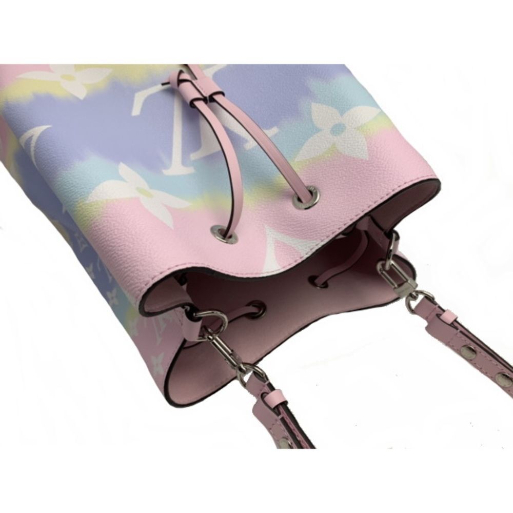 Louis Vuitton Shoulder Bag LV Escal Monogram Giant Neonoe Pastel - Picture 5 of 8